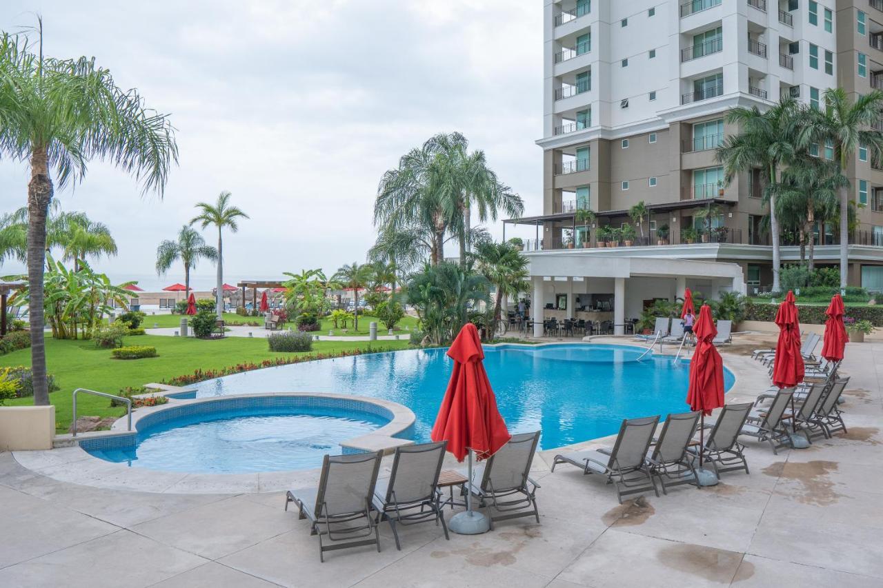 Ocean Front Condo Sleeps 4 Adults-Grand Venetian T3000-1606 Puerto Vallarta Eksteriør billede