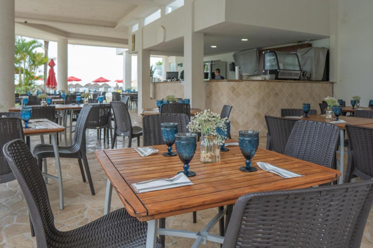 Ocean Front Condo Sleeps 4 Adults-Grand Venetian T3000-1606 Puerto Vallarta Eksteriør billede